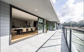 Sunrise Garden Suites